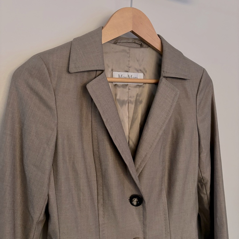 MaxMara Wool Silk Blend Taupe Tan Double Button Fitted Women’s Blazer Size 6 - Picture 3 of 10